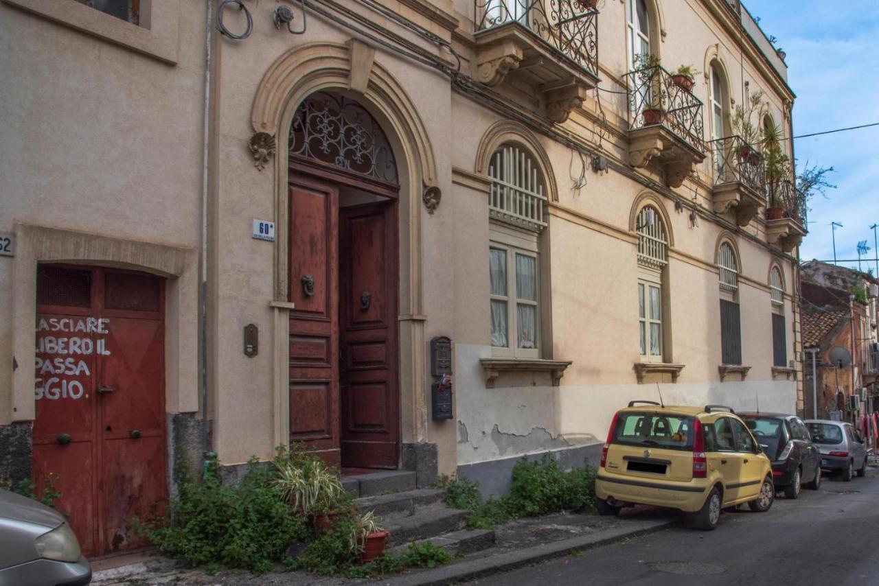 Cozy'S House Nel Cuore Della Citta 卡塔尼亚 外观 照片